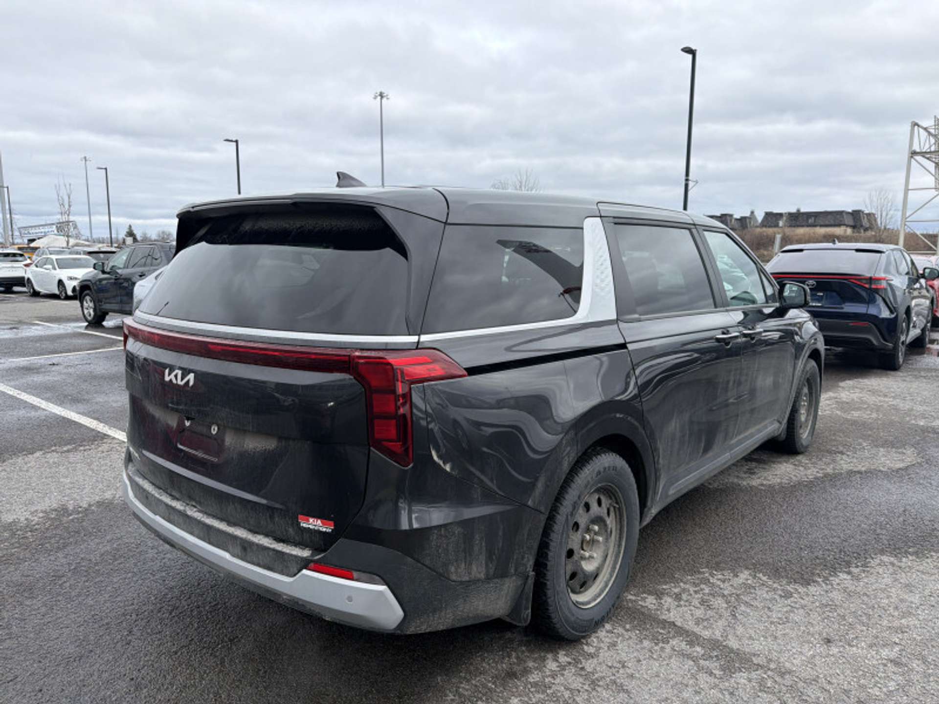 2025 Kia Carnival
